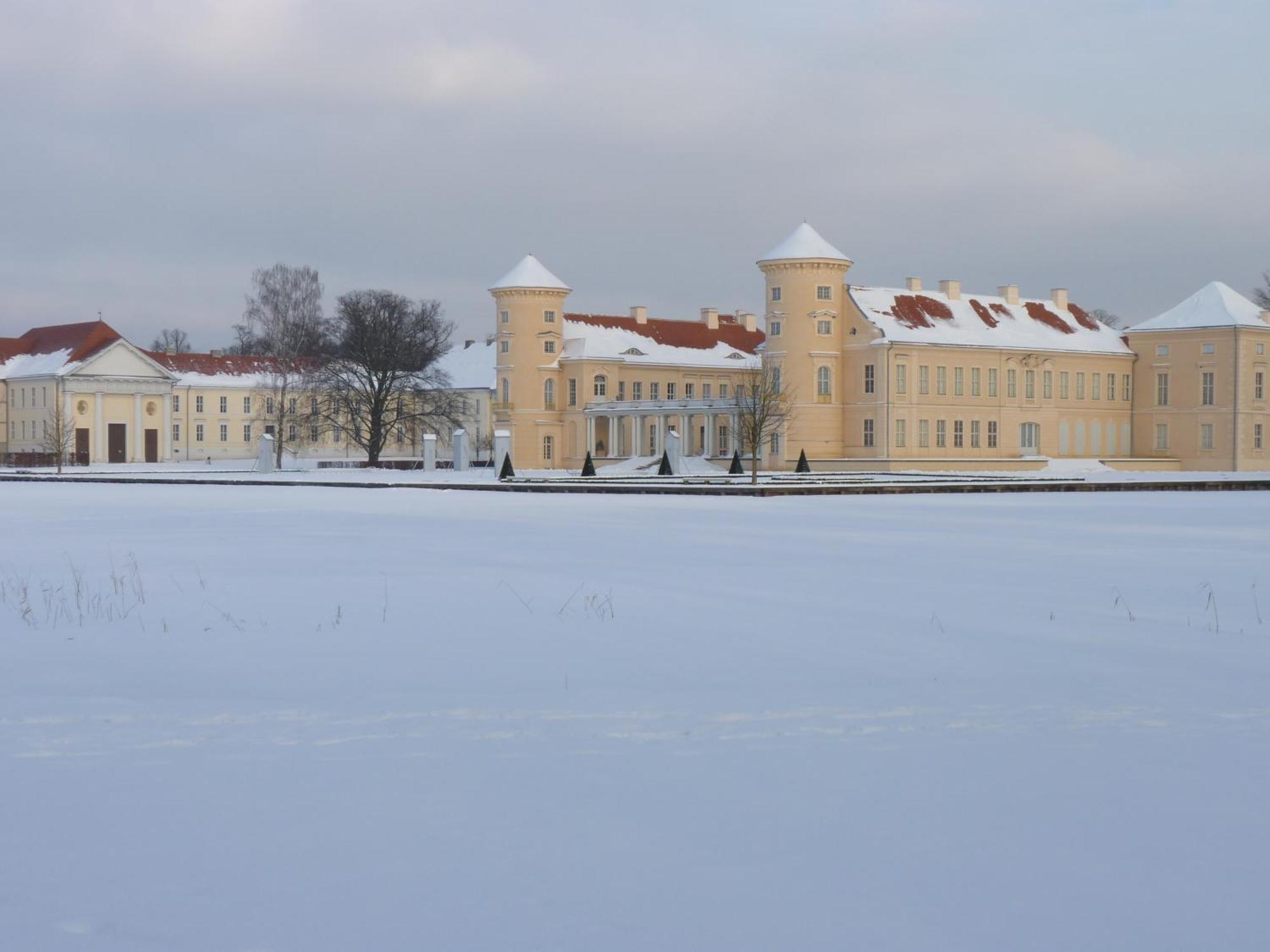 Pension Am Rheinsberger Schlosspark Екстер'єр фото