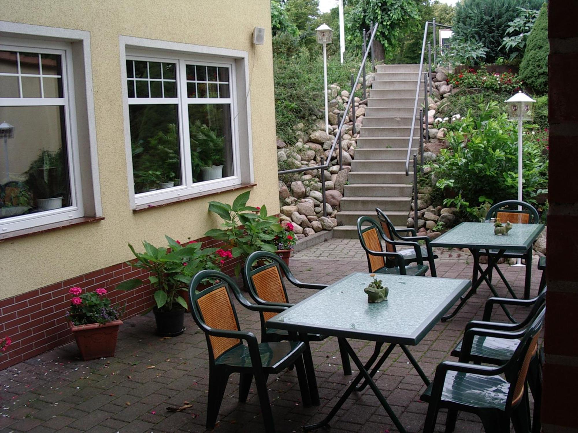 Pension Am Rheinsberger Schlosspark Екстер'єр фото