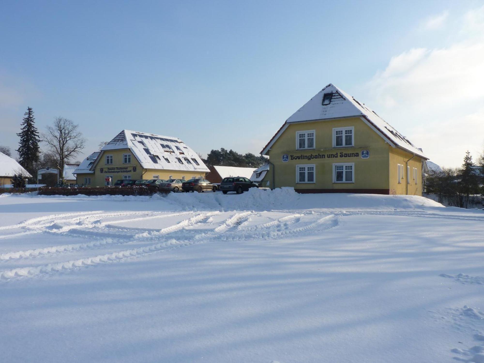 Pension Am Rheinsberger Schlosspark Екстер'єр фото